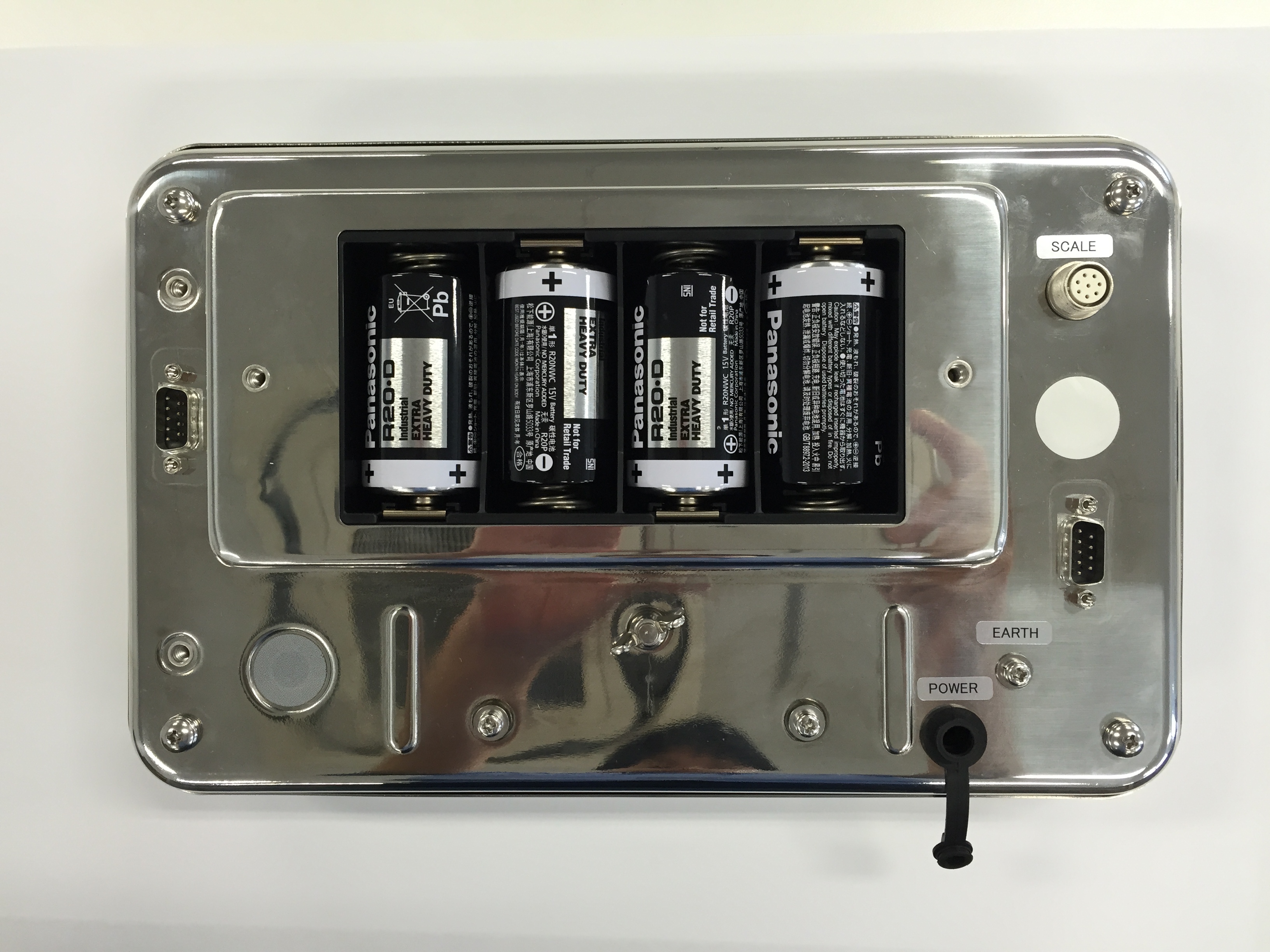 Dry-cell battery drive